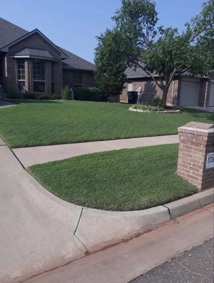 Local outdoor landscaping experts serving Mustang, OK - Reed Lawncare