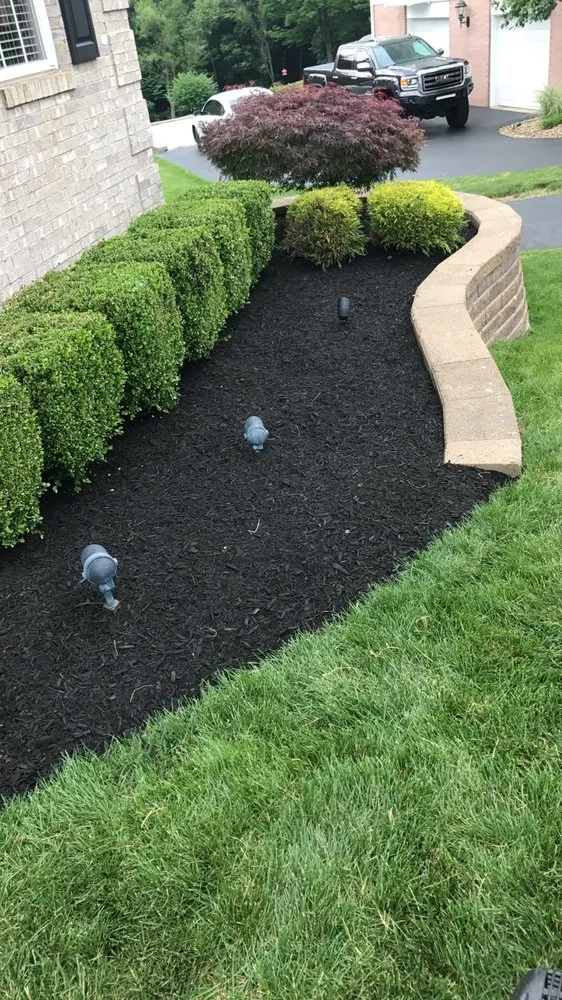 Expert garden landscaping in Beaver, PA - Reed Meadows Landscaping