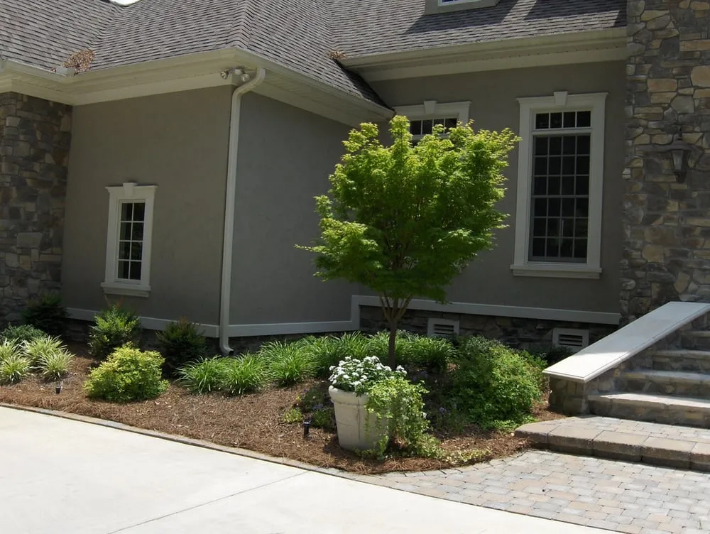 Reliable yard maintenance in New Bern, NC by Reed Patio Construction