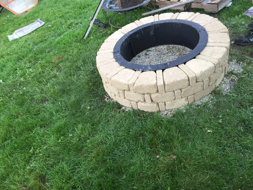 Local lawn care service in Farmington Hills, MI by Reed's Landscaping & Lawn Care