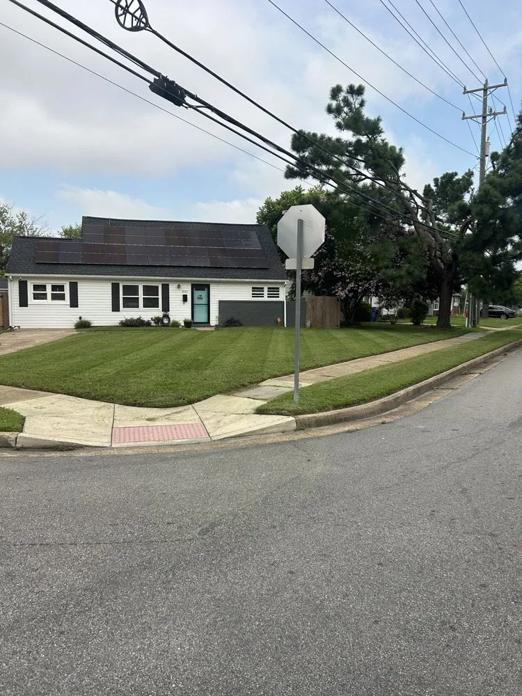 Trusted landscaping services experts serving Portsmouth, VA - Reed’s Lawn and Landscape Maintenance