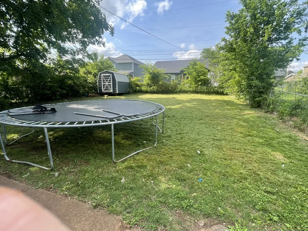 Local yard maintenance for beautiful yards across Clarksville, TN - Reeds Lawn Care