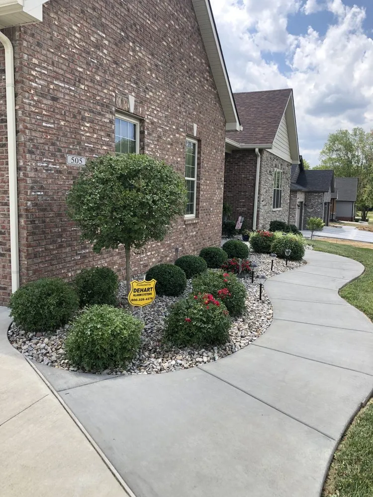 Trusted residential landscaping in Leitchfield, KY by Reeds Outdoor Needs