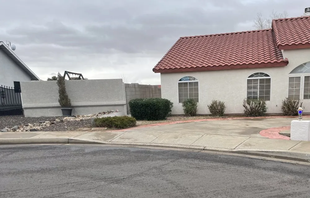 Affordable yard maintenance experts serving Kingman, AZ - Reed’s Property Maintenance