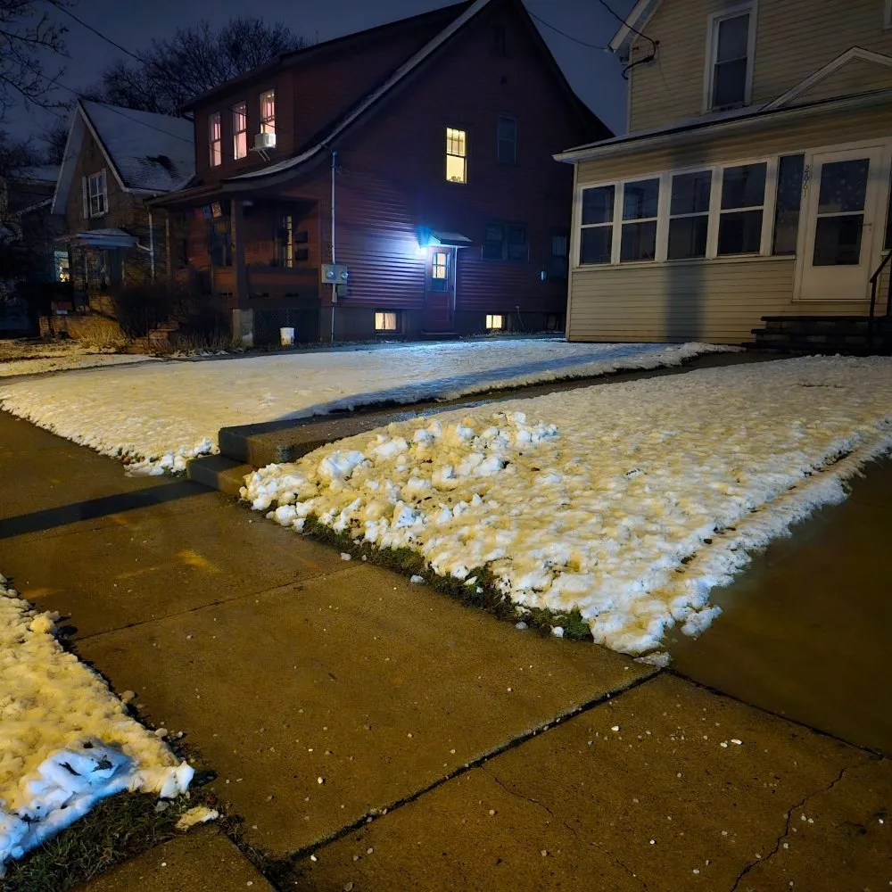 Expert landscape design in Sun Prairie, WI by ReedsWeedz