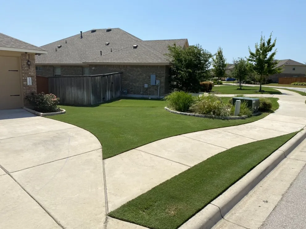 Reliable lawn care service in Georgetown, TX by Reel Cut Lawn Care