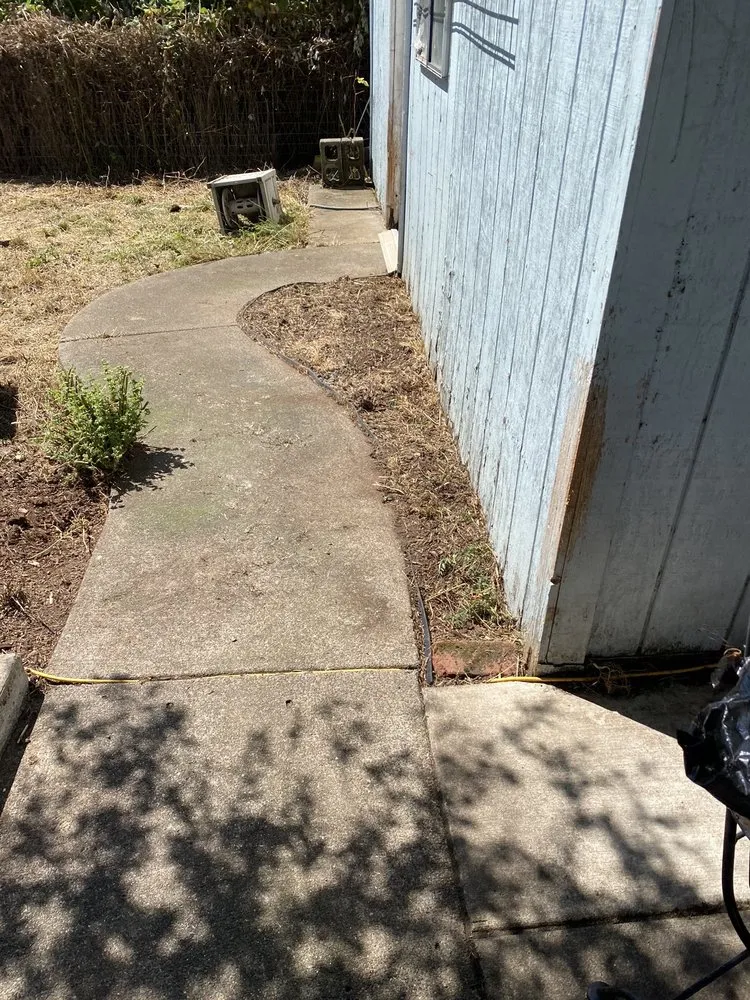 Trusted lawn care service in Eugene, OR by Reese Landscapes