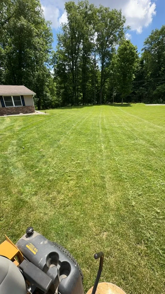 Expert lawn mowing service in Logansport, IN by Reeser Lawn Care