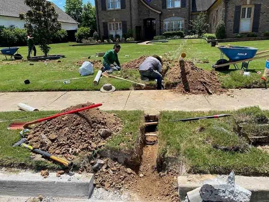 Trusted lawn mowing service in Collierville, TN - Reeves Landscaping