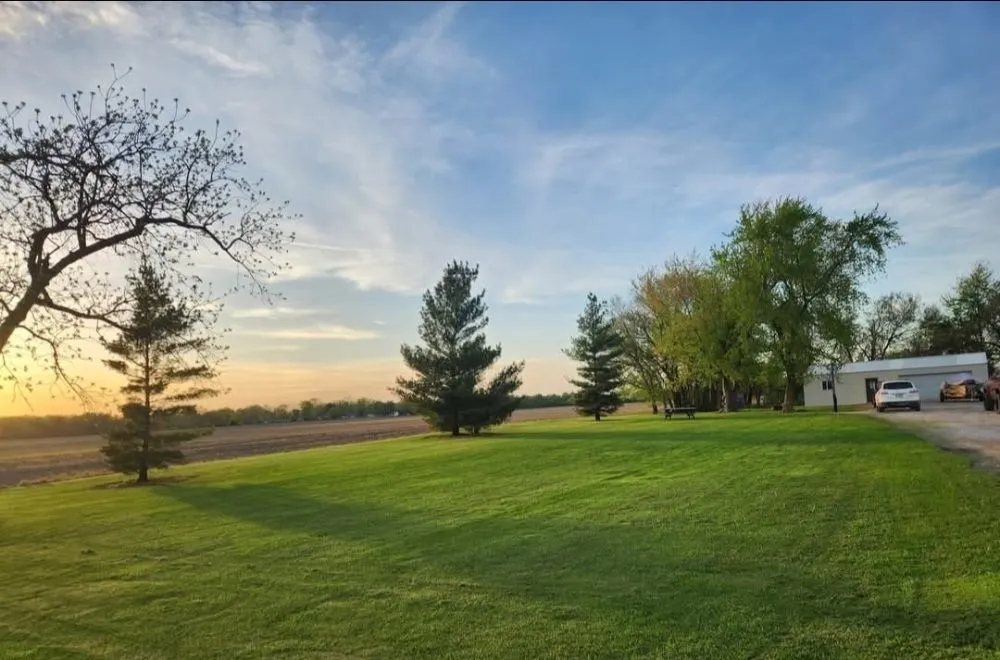 Affordable landscaping services in Fairmount, IL - Reffett Landscaping