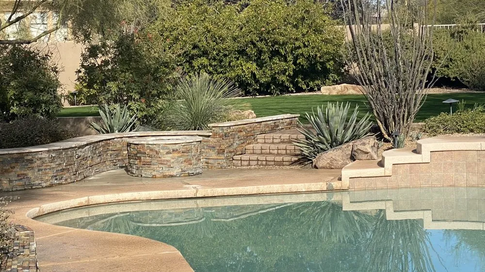 Custom lawn mowing service in Phoenix, AZ - Refined Custom Landscape Construction