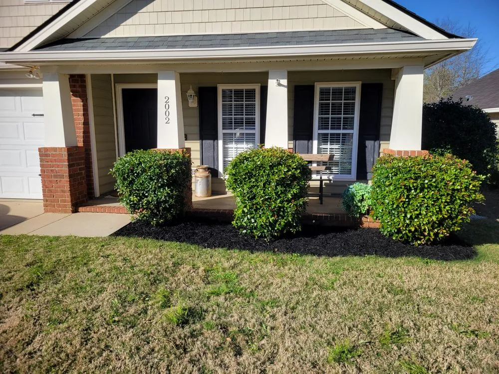 Expert yard maintenance in Grovetown, GA by Refining Spray Solutions