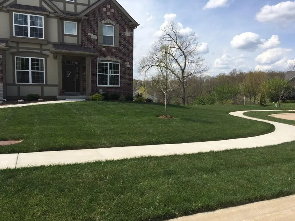 Trusted residential landscaping in Wentzville, MO - Refresh Outdoor Services