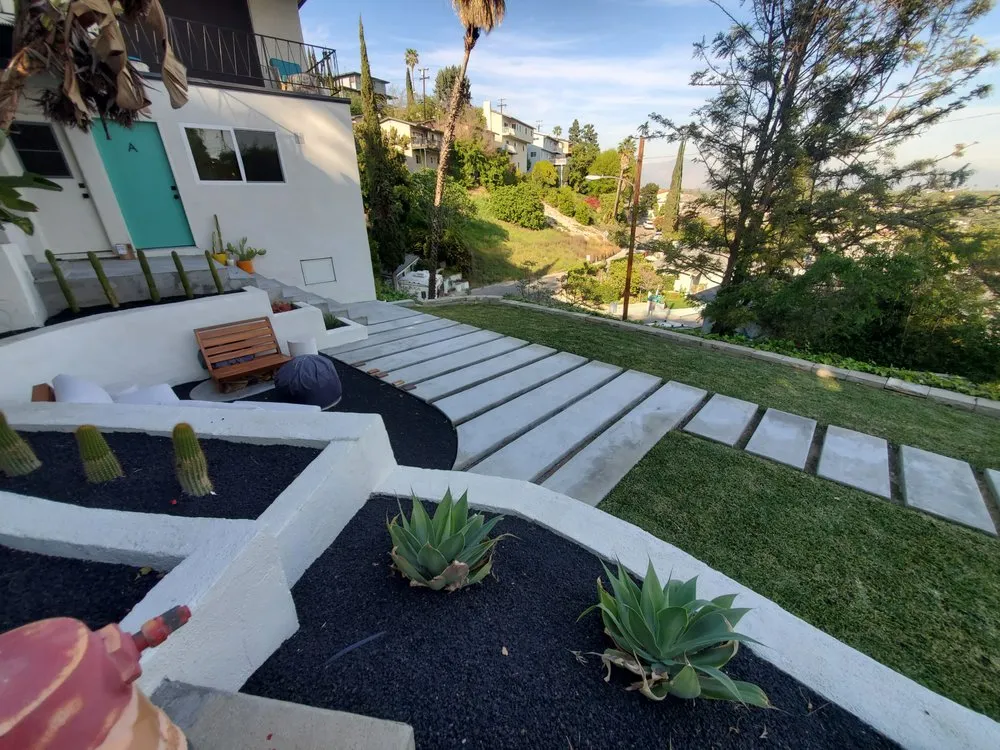 Top-rated yard cleanup service experts serving Woodland Hills, CA - Regal Landscaping & Construction