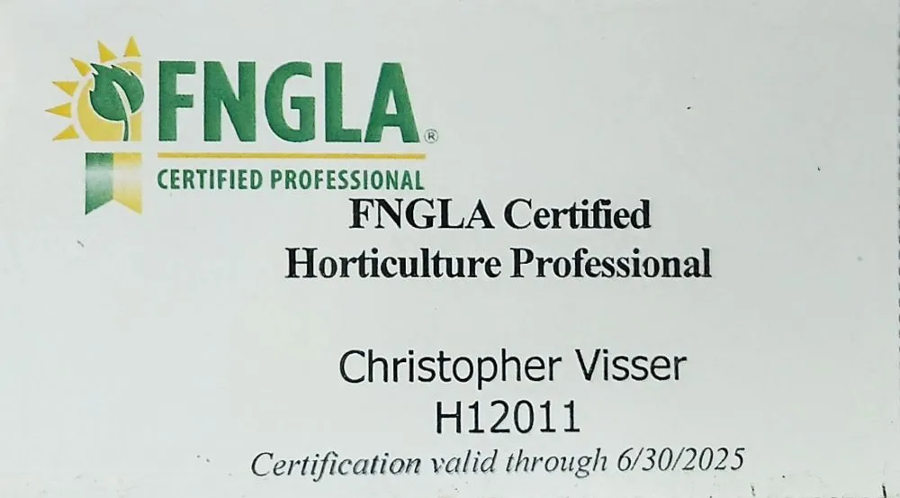 Reliable yard maintenance in Clermont, FL by Regal Scapes of Clermont