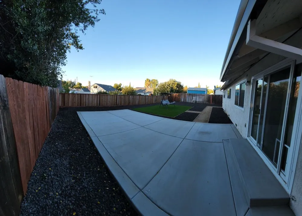 Professional landscape installation in Antioch, CA by Regalado Landscape