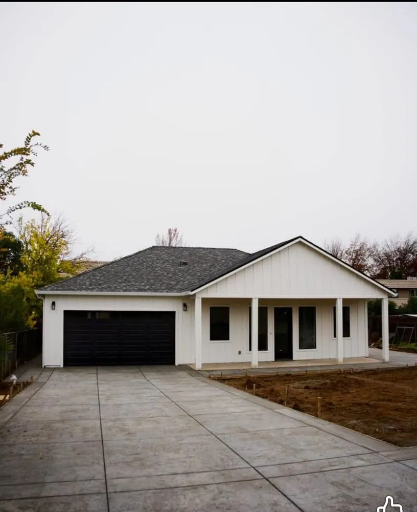 Local landscaping services in Galt, CA by Regalado's Concrete