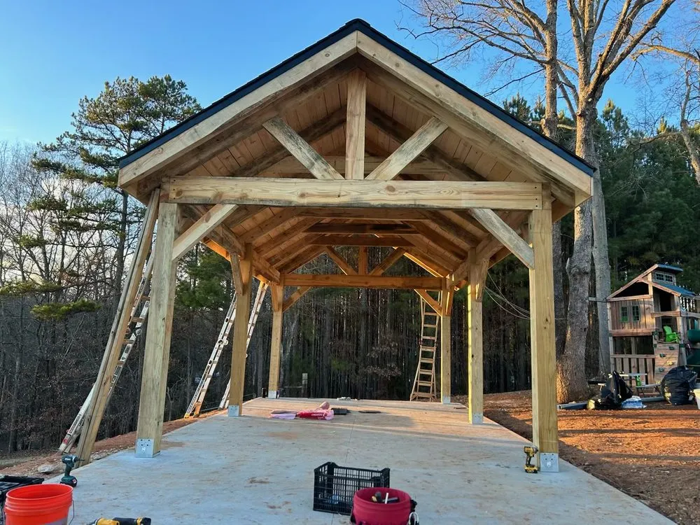 Reliable lawn care service in Morganton, NC - Regino’s Tree Services