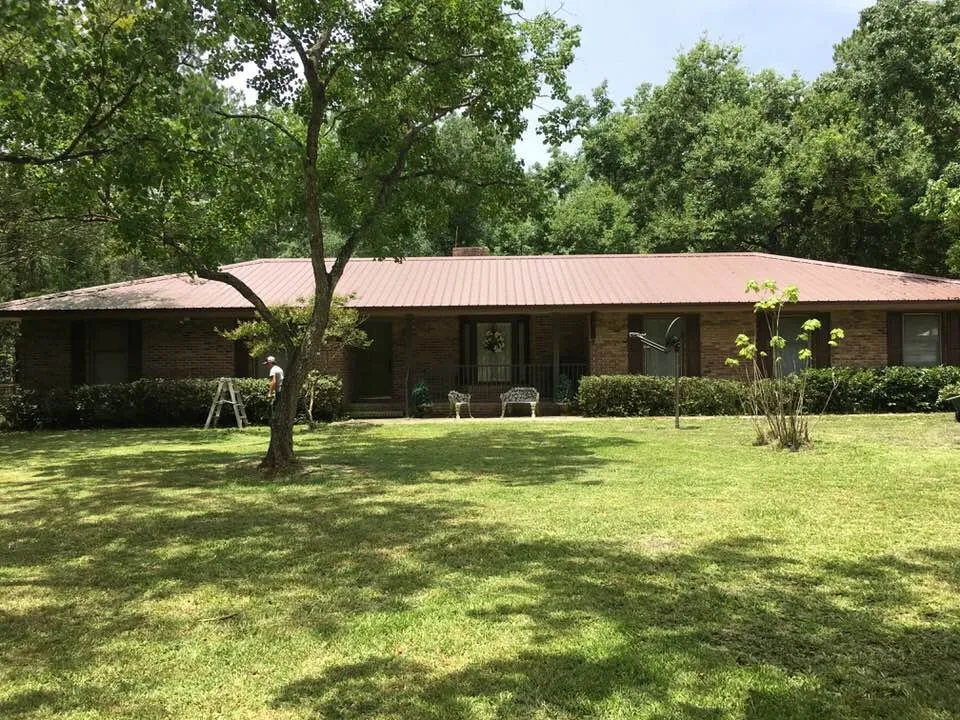Custom yard cleanup service experts serving Glen Saint Mary, FL - Register's Property Management and Lawn Service
