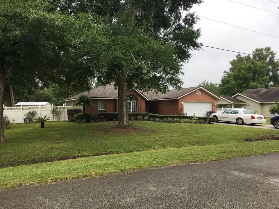 Trusted lawn mowing service in Glen Saint Mary, FL - Register's Property Management and Lawn Service