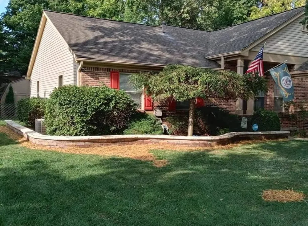 Reliable outdoor landscaping for beautiful yards across Mooresville, IN - Regulators and Lawn Care and Landscape