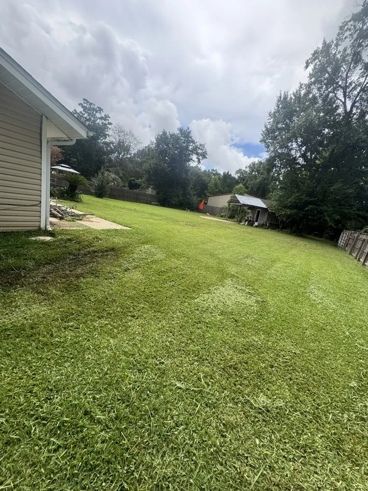 Local outdoor landscaping with custom design across Milton, FL - Reidlings Lawn Squad