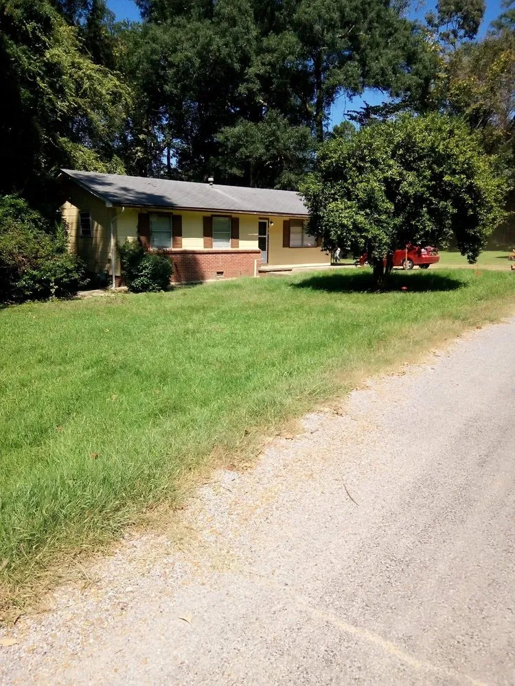 Reliable residential landscaping for homes across Vidalia, LA - Reid’s Lawn Service