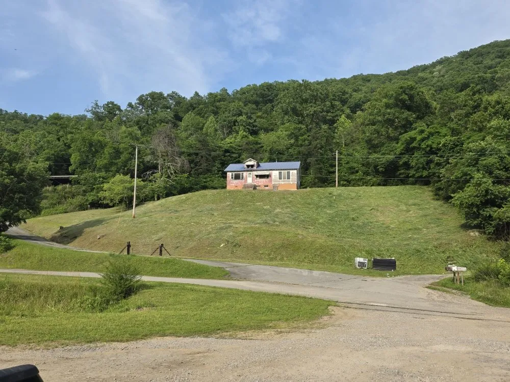 Affordable garden landscaping for homes across McDowell, KY - Reid's Property Care