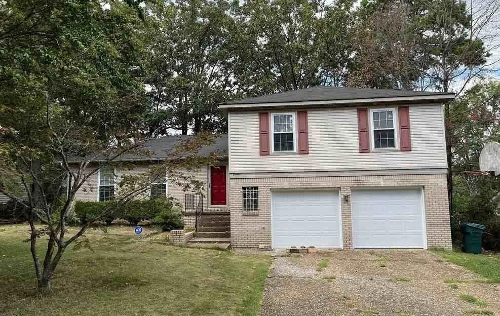 Top-rated garden landscaping in Little Rock, AR by Reign Landscaping and Construction Company