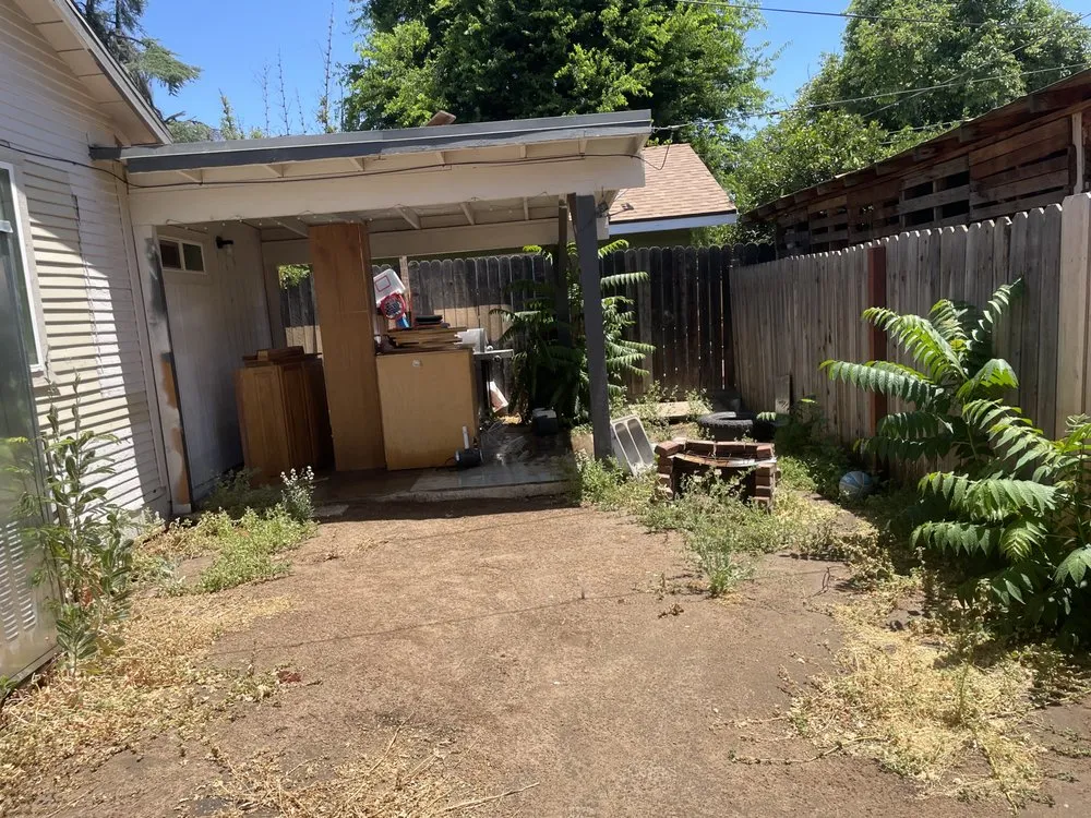 Reliable outdoor landscaping experts serving Fresno, CA - Reign Landscaping maintenance