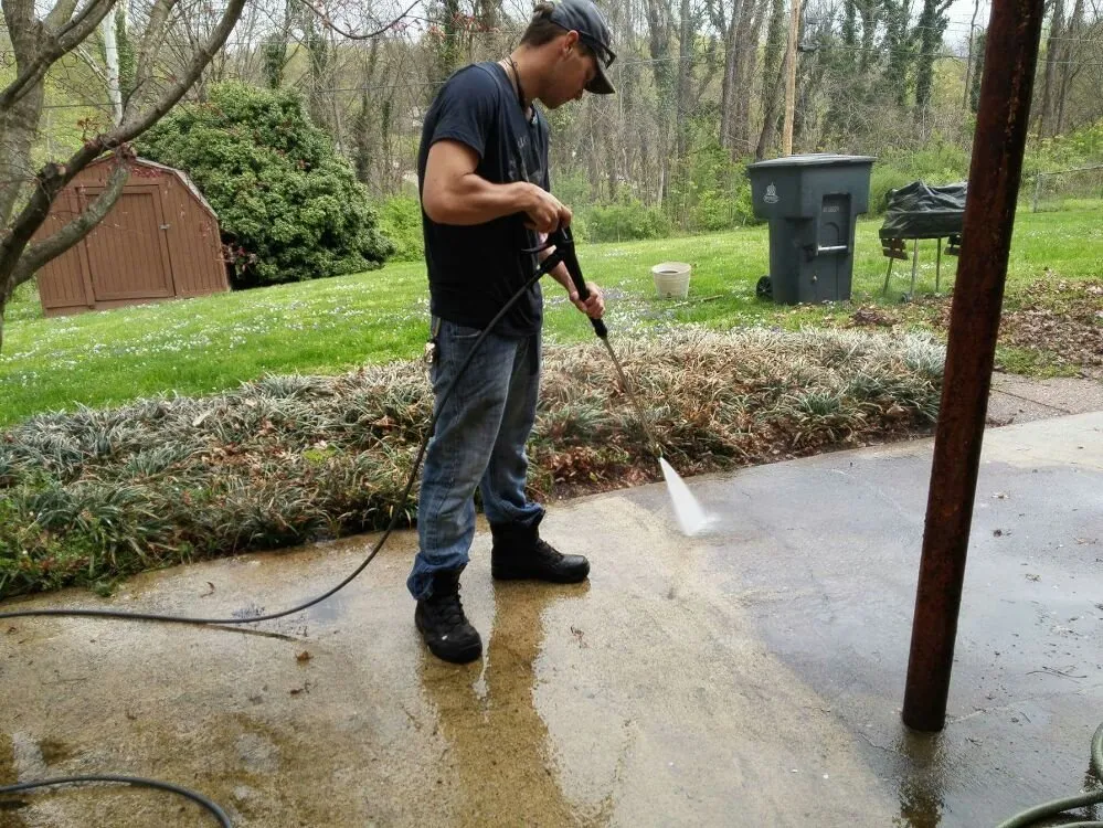 Professional yard cleanup service experts serving Hermitage, TN - Reilly's Lawn Care