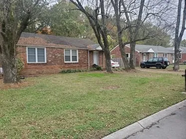 Reliable garden landscaping experts serving Hermitage, TN - Reilly's Lawn Care