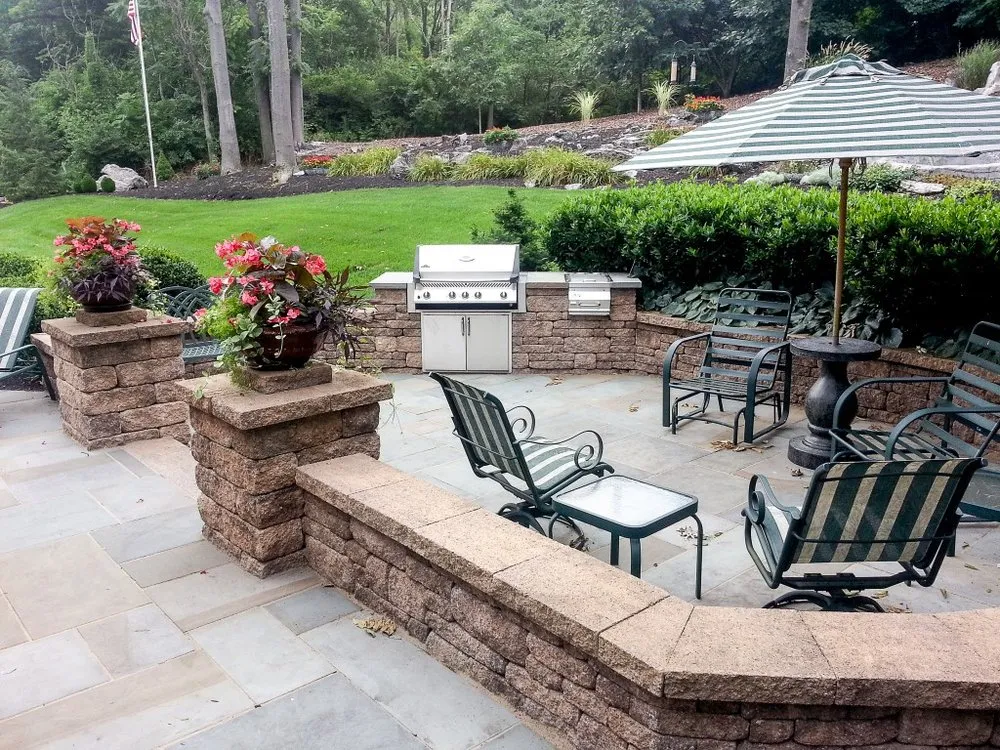 Custom lawn mowing service for beautiful yards in Newville, PA by Reinford Landscapes