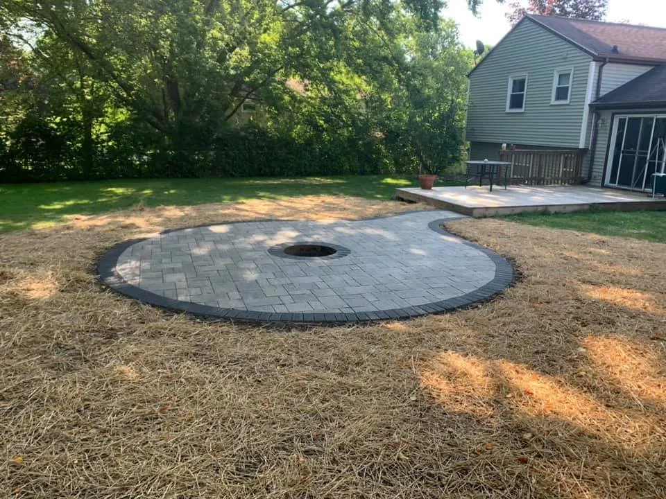 Top-rated yard cleanup service experts serving Little Suamico, WI - Reinhard's 4 Seasons