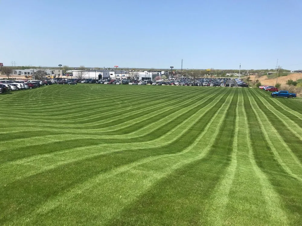 Reliable lawn care service in Little Suamico, WI - Reinhard's 4 Seasons