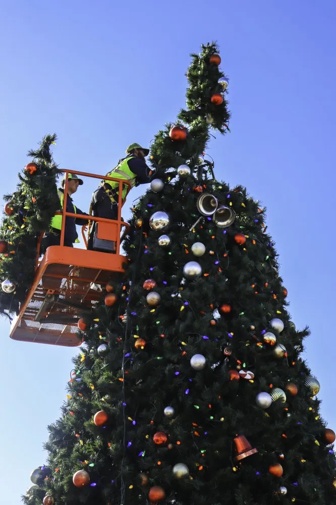 Trusted landscape design for residential properties in Bloomington, IL by Reinhart Landscaping & Snow