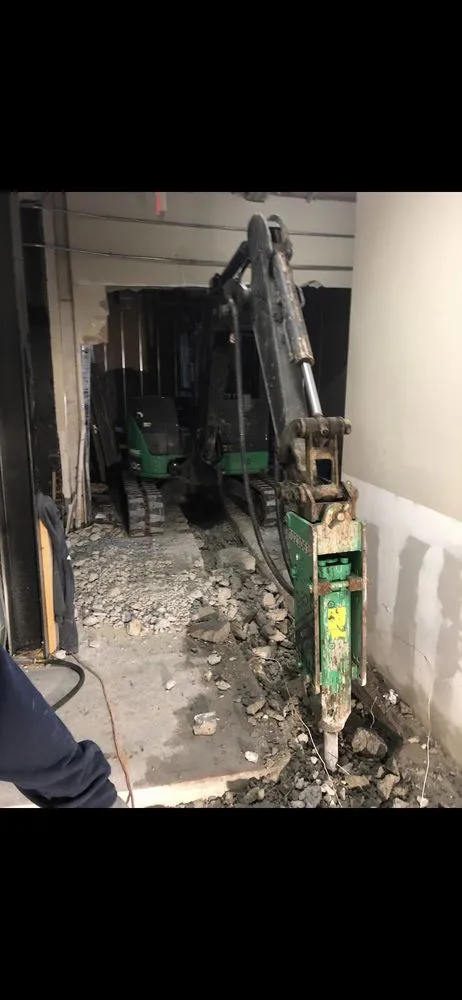 Local landscape installation for homes in South Yarmouth, MA by Reinos Masonry