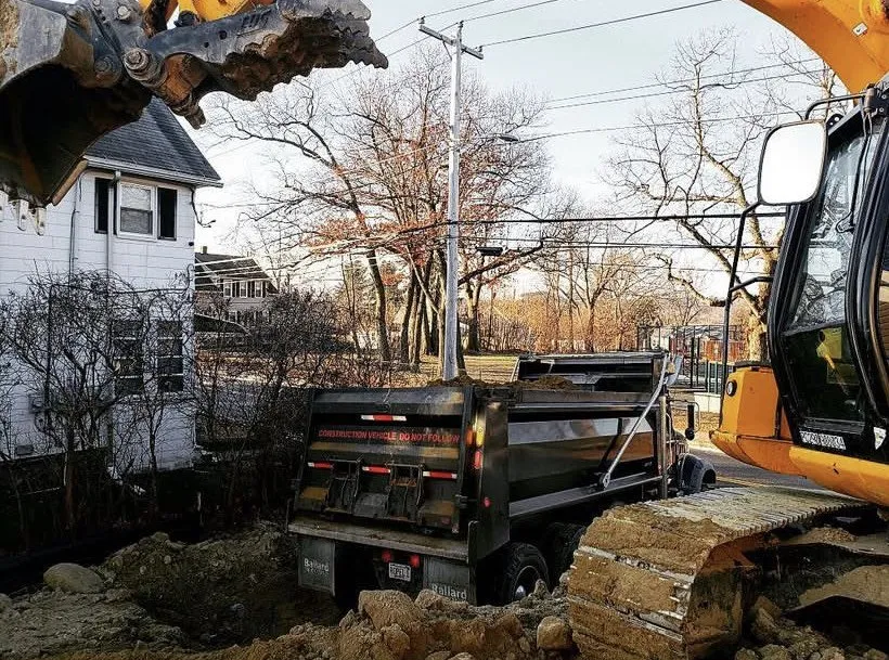 Top-rated yard cleanup service experts serving South Yarmouth, MA - Reinos Masonry