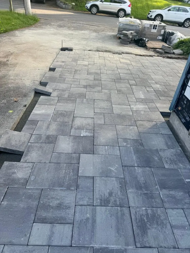 Reliable lawn care service in Malden, MA - Reis Landscape Services