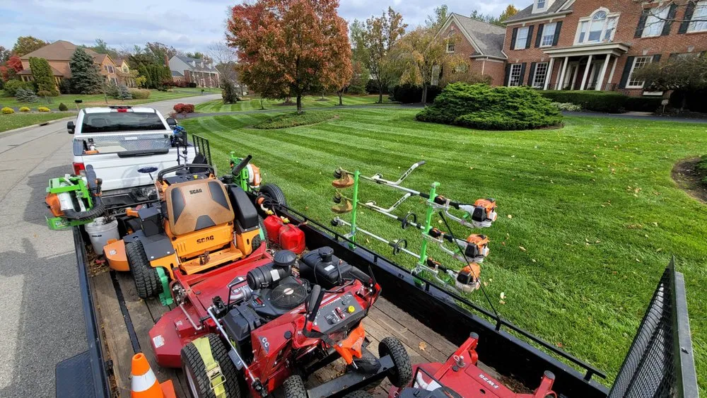 Local garden landscaping in Cincinnati, OH by Reisenberg's Lawn & Landscape