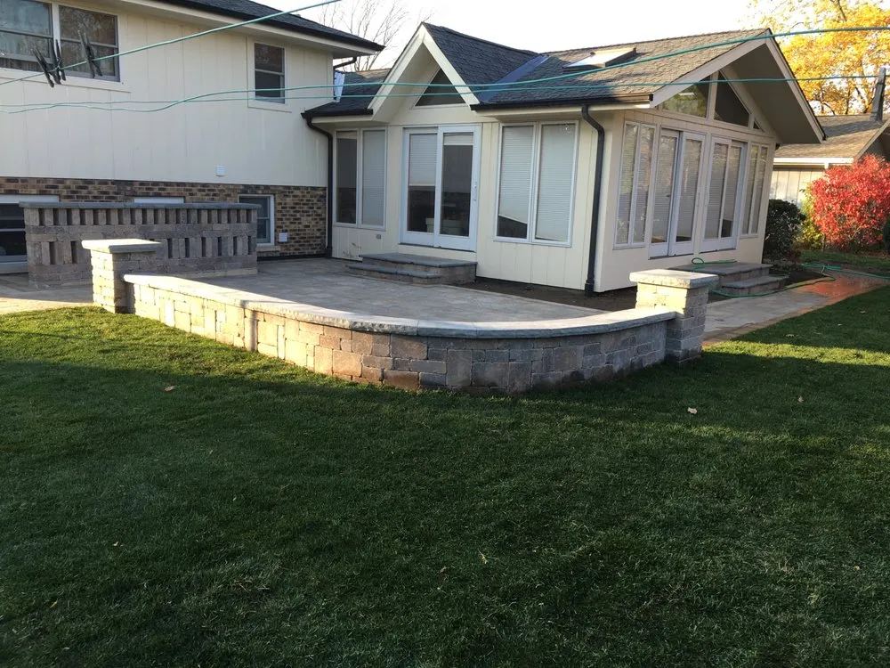 Professional garden landscaping in Hampshire, IL - Reithel Landscaping And Nursery