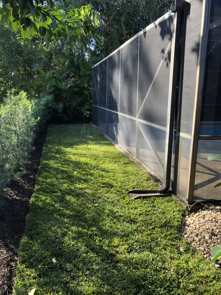 Custom landscape design for homes in Lake worth, FL by Rejoyce Landscaping