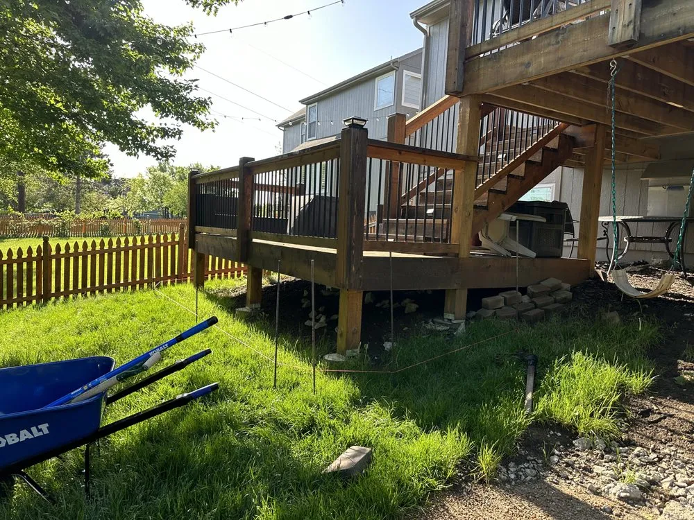 Custom residential landscaping experts serving Bonner Springs, KS - ReLeaf Tree Service & Landscaping