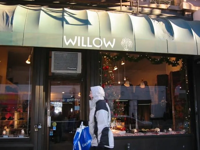 Professional residential landscaping for outdoor upgrades in Charlotte, NC by Releaf Tree Works