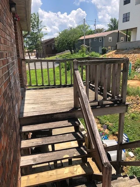 Professional lawn mowing service in Cookeville, TN by Reliable Handyman