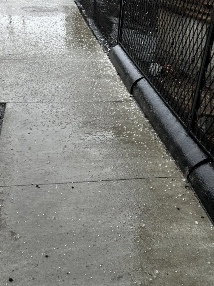 Expert outdoor landscaping experts serving Boston, MA - Reliable Janitorial Services