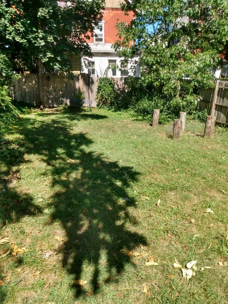 Trusted yard maintenance for homes in West Deptford, NJ by Reliable Kutz Lawncare