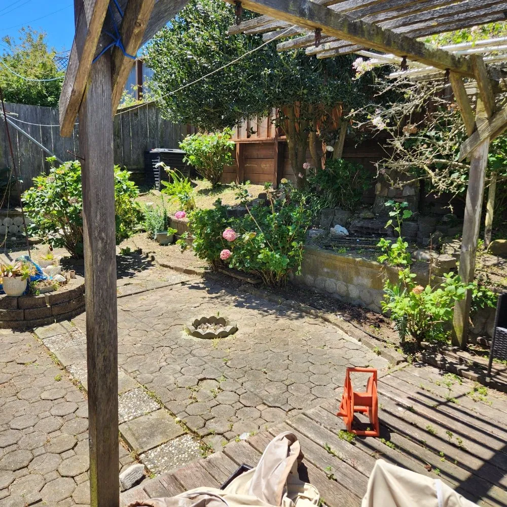 Affordable lawn mowing service in San Francisco, CA by Reliable Landscape