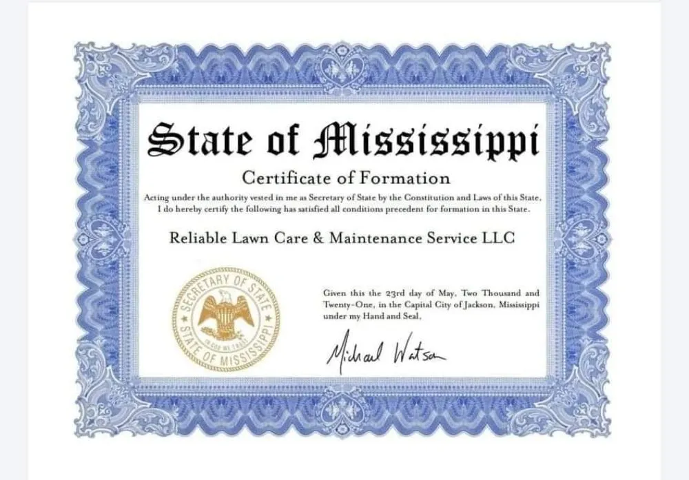 Custom garden landscaping in Jackson, MS by Reliable Lawn Care & Maintenance