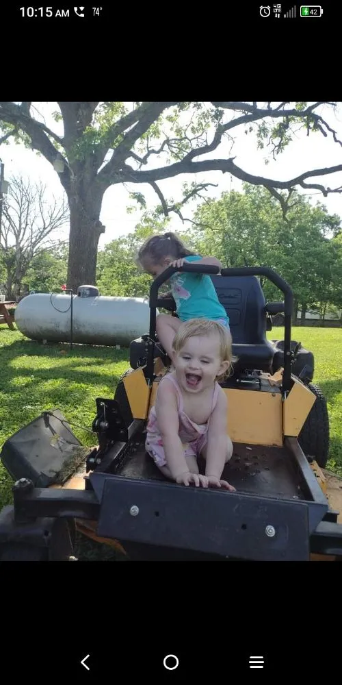 Top-rated lawn mowing service experts serving Miller, MO - Reliable Lawn Care Services For Affordable Price